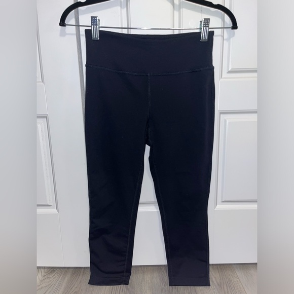 Capri Leggings - Picture 4 of 6